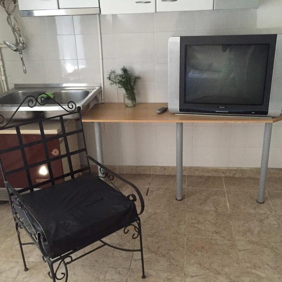 Hostel Emi Kavadarci Exteriör bild